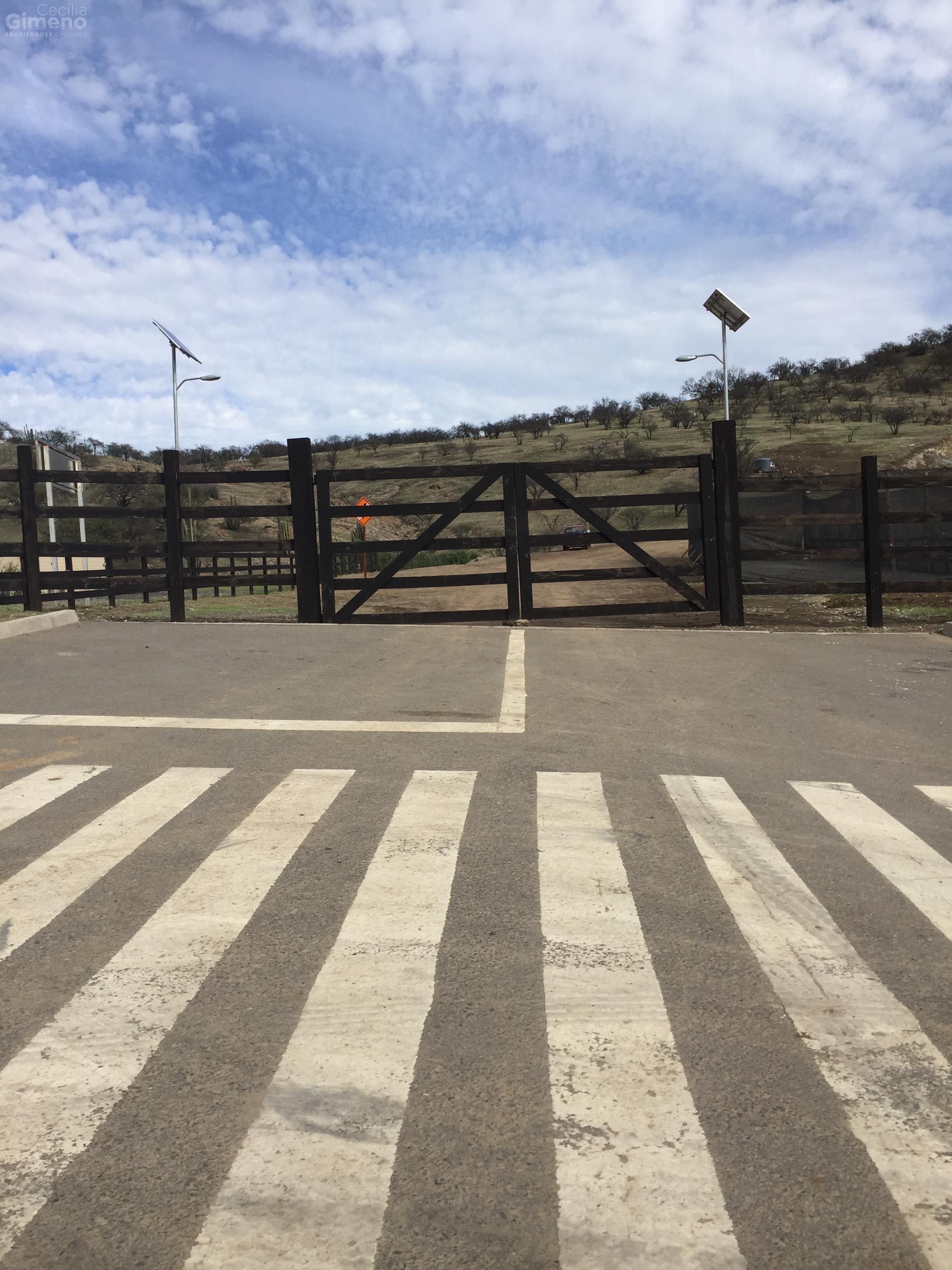 Sitio en Venta, Piedra Roja
