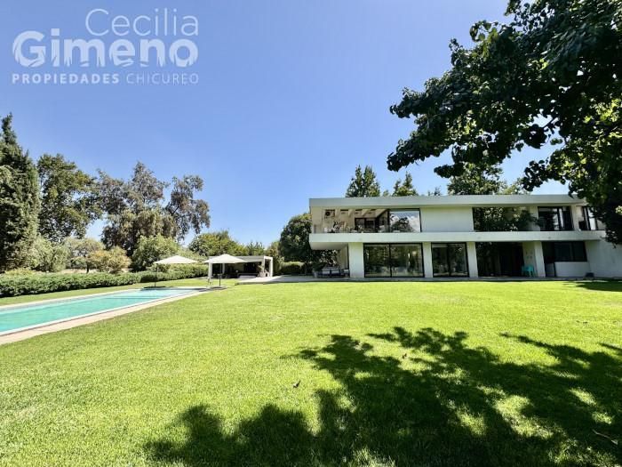 Casa en Venta, Chicureo Centro