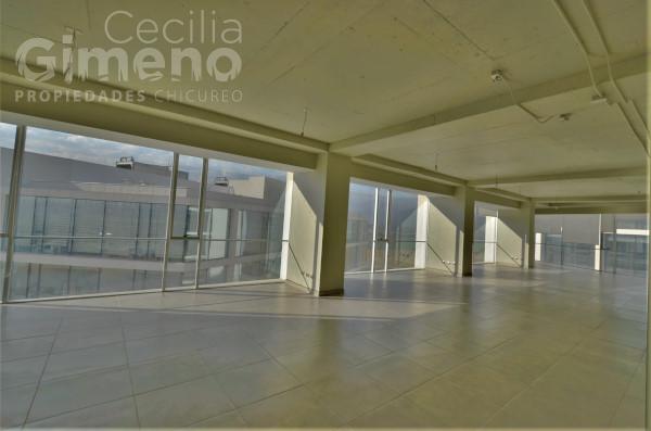 Oficina en Arriendo, Chicureo Oriente
