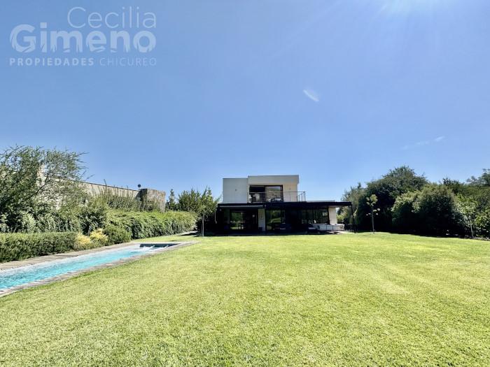 Casa en Arriendo, Piedra Roja