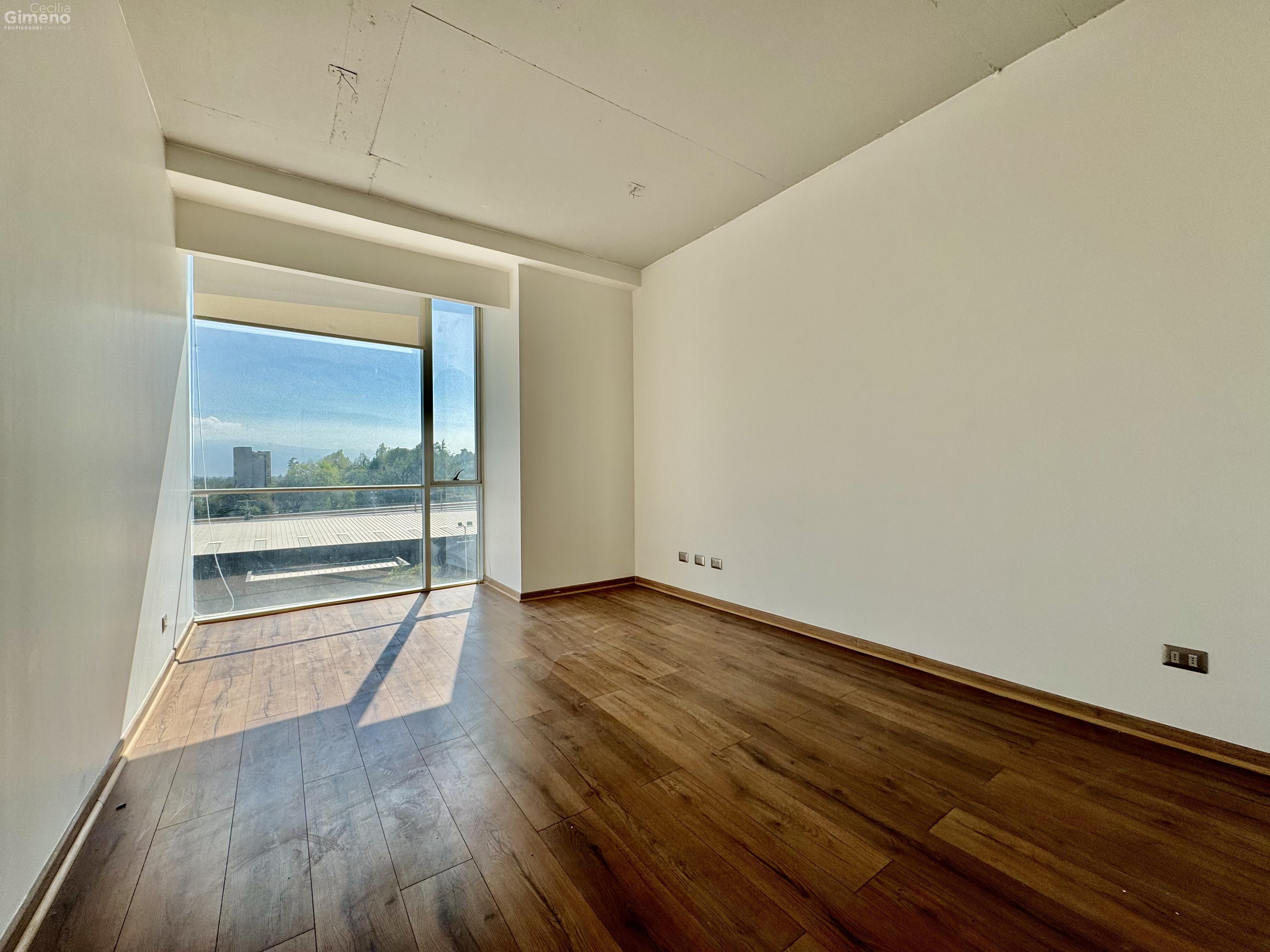 Oficina en Venta, Chicureo Oriente