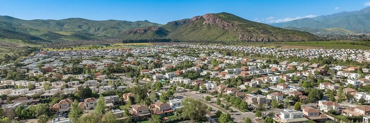 Condominios en Chicureo Norte vs Chicureo Oriente: ¿cuál es mejor para tu familia? | Cecilia Gimeno Propiedades